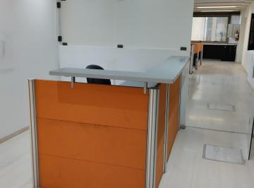 Oficina comercial · 220m² · 5 Ambientes · Oficina en San Nicolás