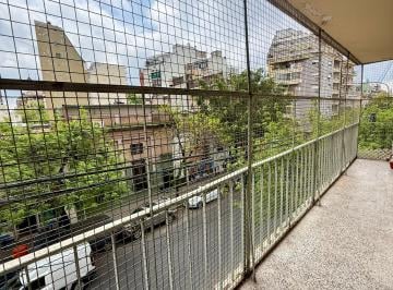 Departamento de 3 ambientes, Almagro · Dpto 3 Ambientes C/ Balcón en Alquiler - Almagro