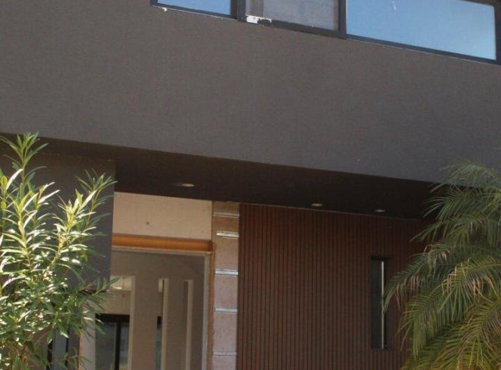 Casa · 500m² · 9 Ambientes · 1 Cochera