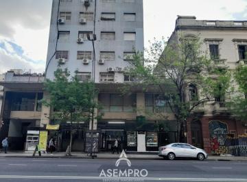 Local comercial · 15m² · 1 Ambiente · Local en Venta en Galeria Av Entre Rios Al 1000