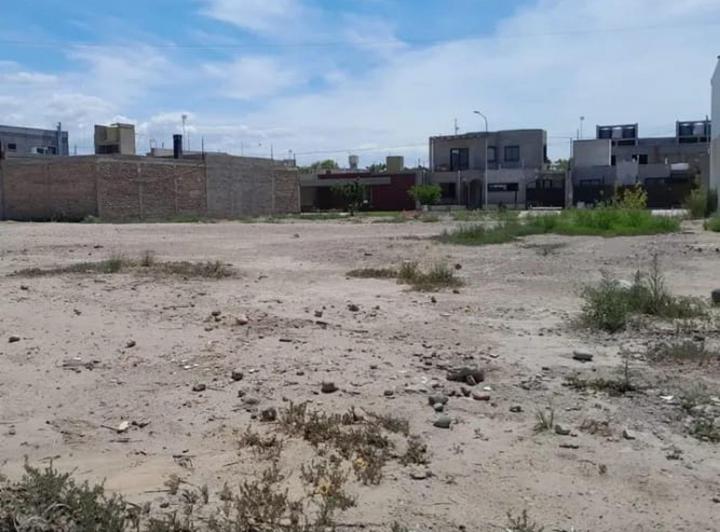 Terreno · 266m²