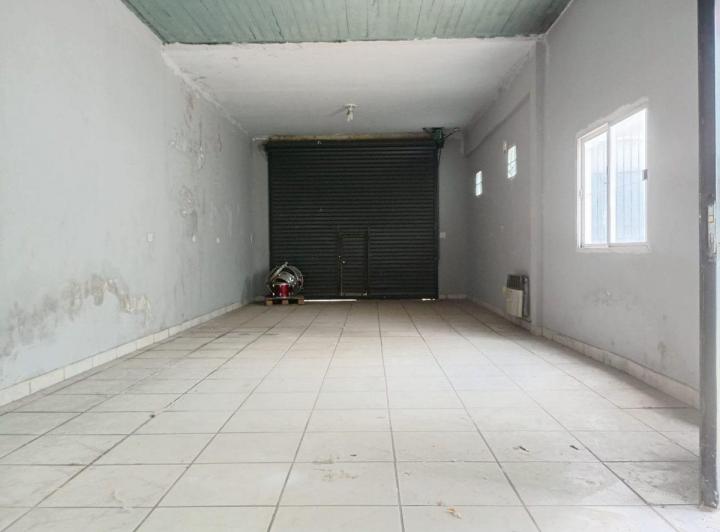 Local comercial · 70m² · 3 Cocheras