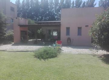 Casa · 115m² · 4 Ambientes · 2 Cocheras · Casa en Venta en Canning Barrio Malibu