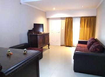 Departamento · 50m² · 3 Ambientes · Alquiler Temporario en Lomas de Zamora Banfield