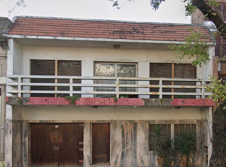 Terreno · 240m²