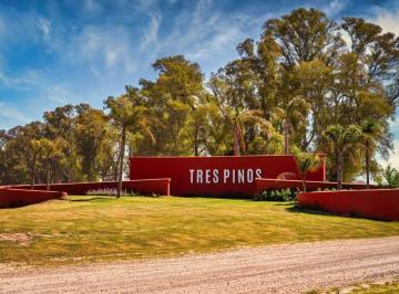 Terreno · 1393m² · Lote en Barrio Privado Tres Pinos C/financiación