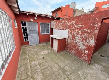 PH · 50m² · 3 Ambientes · Venta PH 3 Ambientes Caseros Patio a Refaccionar