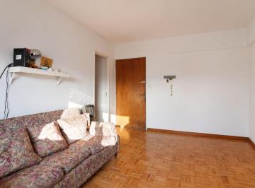 Departamento · 52m² · 3 Ambientes · Venta - Departamento 3 Ambientes - Flores