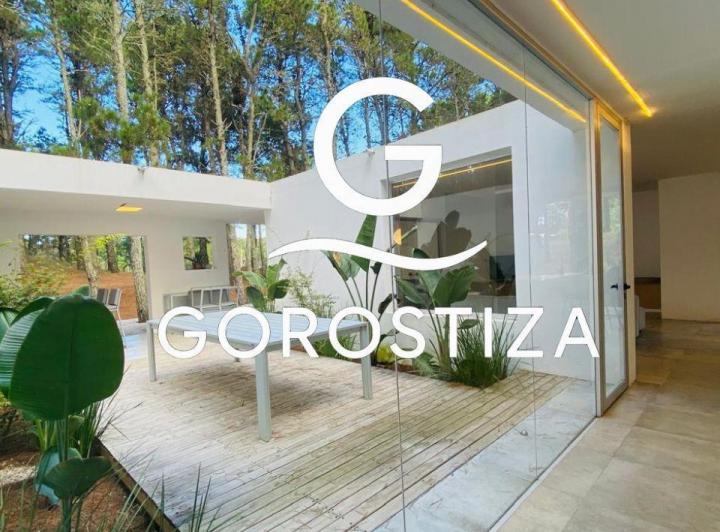 Casa · 165m² · 4 Ambientes