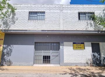 Local comercial de 4 ambientes, Villa Nueva · Local Comercial en Alquiler - Yatay y Libertad, Villa Nueva