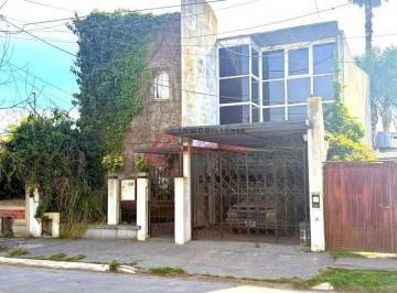 Edificio · 287m² · 1 Cochera · Edificio Comercial 287 m² en Venta con Ascensor en Pleno Centro de Cañuelas