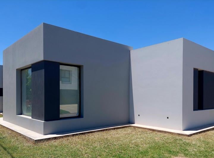 Casa · 135m² · 2 Dormitorios · 2 Cocheras