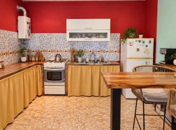MCZ-MCZ-1096_2 · Venta de Casa 4 Ambientes en Caseros, Tres de Febrero