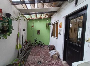 PH · 34m² · 3 Ambientes · PH en Venta de 2 Dorm.
