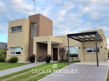 Casa · 141m² · 4 Ambientes · 2 Cocheras · Casa en Venta Al Lago Laguna Barrio San Lucas Canning