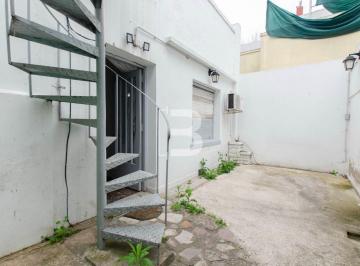 PH de 3 ambientes, Villa Pueyrredón · Tipo Casa 3 Ambientes con Terraza y 2 Patios - en Excelente Zona