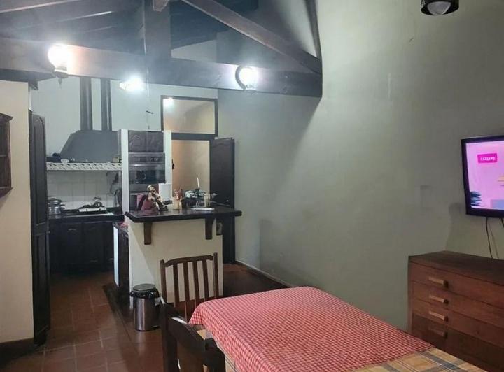 Casa · 163m² · 4 Ambientes · 1 Cochera