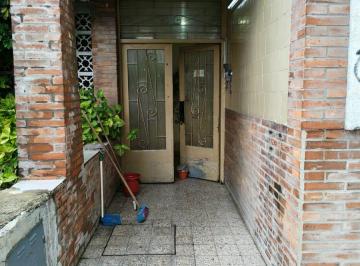 Departamento de 3 ambientes, La Matanza · Departamento de 3 Ambientes Planta Baja Sobre Av Juan Manuel de Rosas