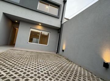 PH · 150m² · 5 Ambientes · 1 Cochera · Casa Tipo Duplex en Venta en Villa Adelina - Parque Cisneros