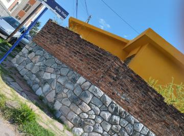 Casa de 3 ambientes, La Falda · Casa en Venta! Ubicación Privilegiada!