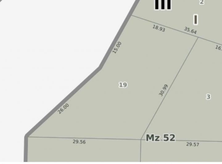 Terreno · 717m²