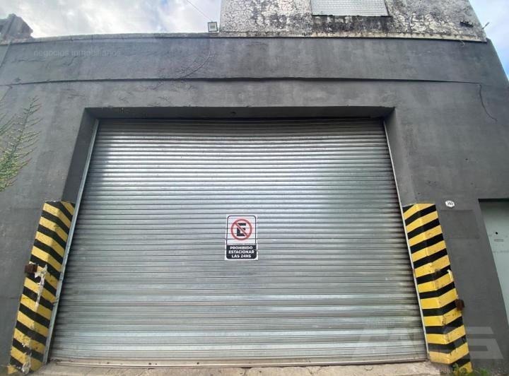 Depósito · 350m² · 2 Ambientes