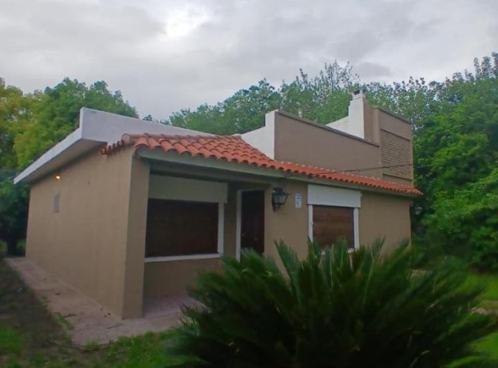 Casa · 72m² · 3 Ambientes · 2 Cocheras