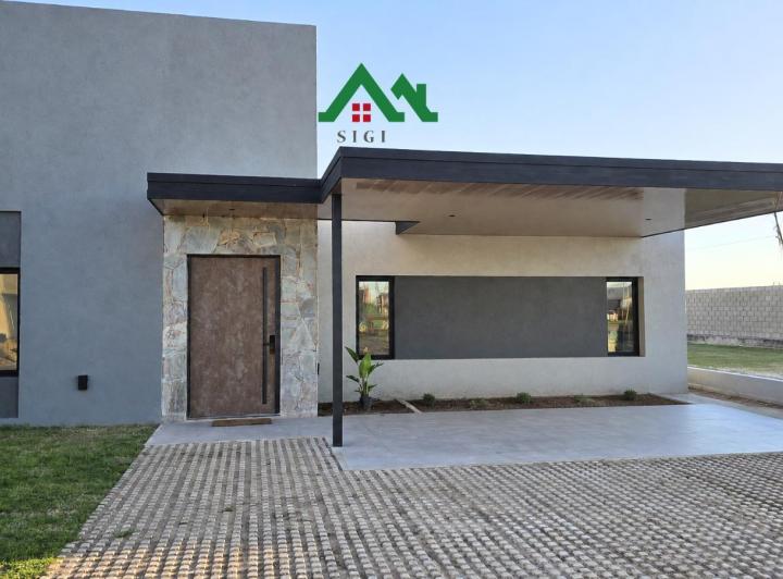 Casa · 187m² · 5 Ambientes · 2 Cocheras
