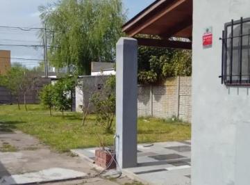 Casa · 182m² · 3 Ambientes · Casa en Venta - 2 Dorm. 2 Baños - 400 m - La Plata