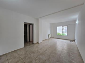 Departamento · 65m² · 3 Ambientes · Departamento de Dos Habitaciones en Área Centro Este