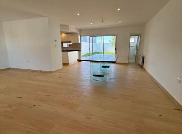 PH de 1 ambiente, Córdoba · Prados Unico Duplex Doble Patio! Casi 200 m² Cub