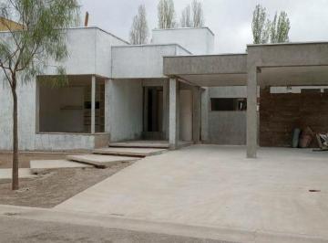 Casa de 4 ambientes, Mayor Drummond · Casa a Estrenar de 2 Dorm. en Barrio Lar de Drumond!