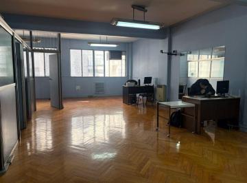 Oficina comercial de 1 ambiente, Balvanera · Excelente Oficina Comercial de 80 m² en Venta en Balvanera