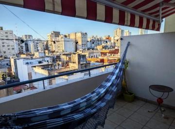 Departamento de 2 ambientes, Monserrat · Alquiler Temporario en Monserrat. Excelente Dúplex con Balcón Aterrazado.