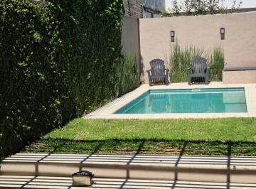 Casa de 6 ambientes, Vicente López · Dueño Vende Duplex 3 Dor Dep 2 Cocheras Playroom Lavadero