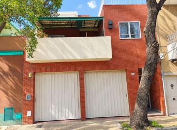 Casa · 107m² · 3 Ambientes · 2 Cocheras · Venta Casa 3 Amb Patio Terraza Villa Pueyrredon