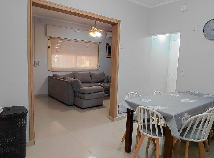 Casa · 80m² · 4 Ambientes · 1 Cochera