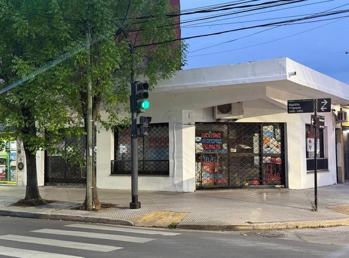 Local comercial · 159m²