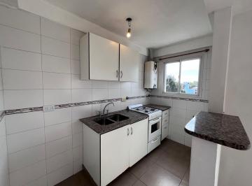 Departamento · 39m² · 2 Ambientes · 1 Cochera · Dpto. 2 Amb. C/ Cochera Apto Credito en Avellaneda