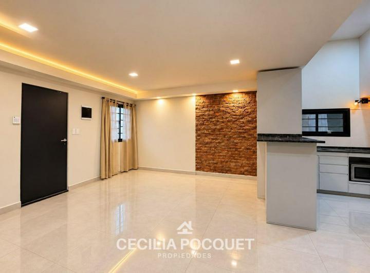 Casa · 130m² · 4 Ambientes · 1 Cochera
