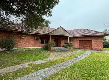 Casa · 181m² · 6 Ambientes · 2 Cocheras · Casa en Venta en Matheu Barrio Semi Cerrado - Apto Credito