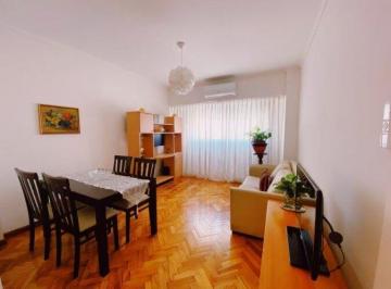 Departamento · 41m² · 2 Ambientes · Venta Departamento de Dos Ambientes en Esmeralda 700, San Nicolás