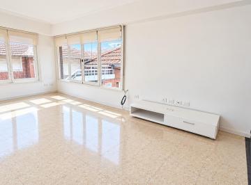 PH · 65m² · 3 Ambientes · 1 Cochera · Alquiler 24 Meses PH en Playa Grande