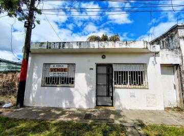 PH · 37m² · 3 Ambientes · Casa de 2 Dorm. con Patio en Barrio Saladillo