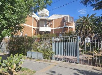 Departamento · 69m² · 4 Ambientes · Venta Departamento Pb, 3 Habitaciones, Las Heras