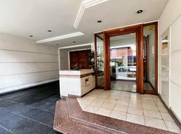 Departamento · 63m² · 3 Ambientes · Alquiler Departamento 3 Ambientes en Lomas de Zamora Centro