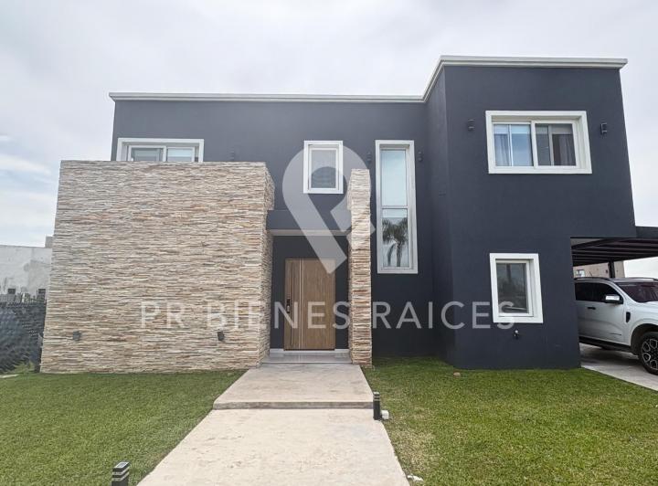Casa · 866m² · 6 Ambientes · 1 Cochera