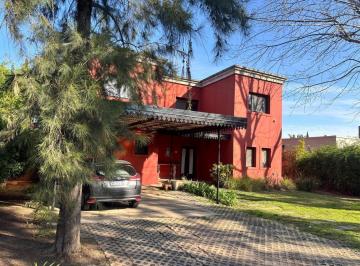 Casa · 250m² · 6 Ambientes · 1 Cochera · Casa en Alq. Temporario en La Damasia, San Fernando, G. B. a. Zona Norte