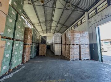Depósito · 325m² · Alquiler - Deposito - Pompeya - 325 m²