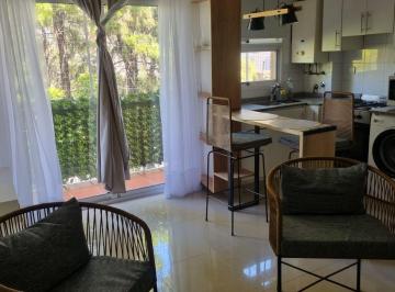 Departamento de 1 ambiente, San Isidro · Alquiler en San Isidro, El Equilibrio Perfecto Entre Calidez, Diseño y Elegancia
